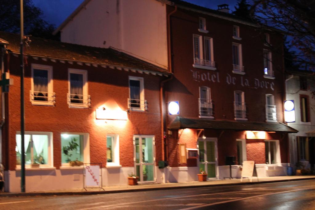 Logis Hotel Restaurant De La Dore Vertolaye Экстерьер фото